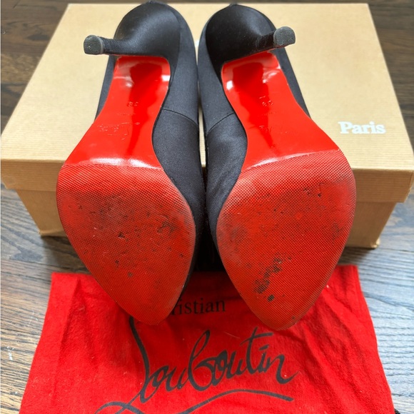 Christian Louboutin Lady Page 120 Satin/Velvet pumps, size 38 - Picture 8 of 11
